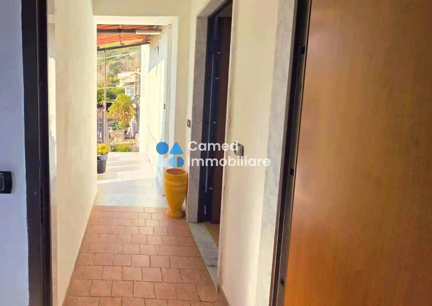 Palazzo - Edificio in Vendita - foto 2