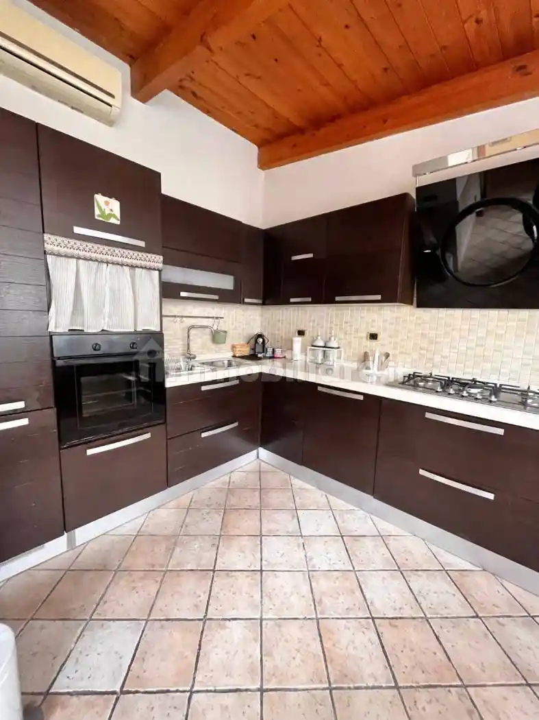 Bilocale via Nuova Poggioreale 58A, Poggioreale, Napoli - foto 2