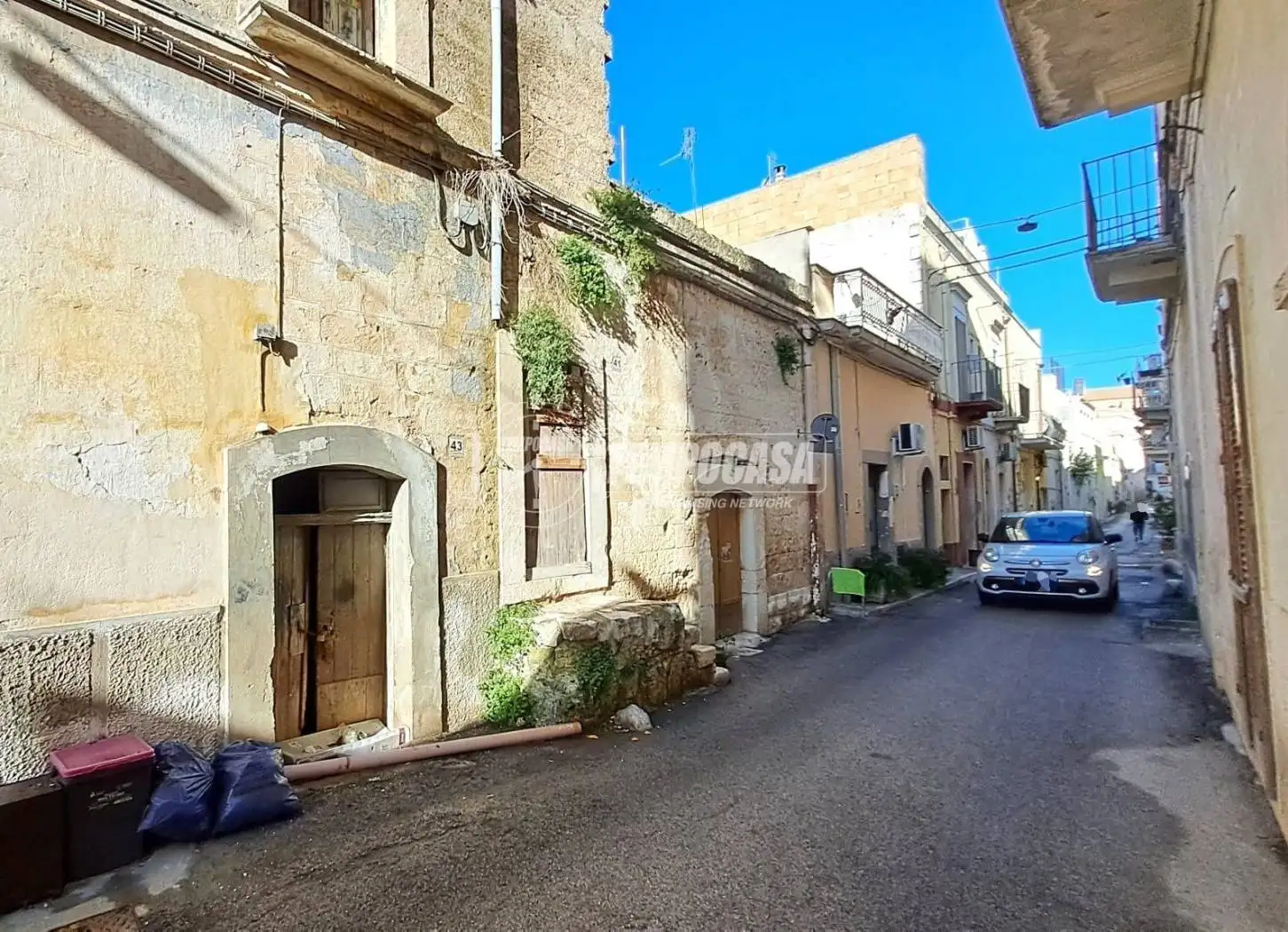 Casa indipendente in vendita a Adelfia