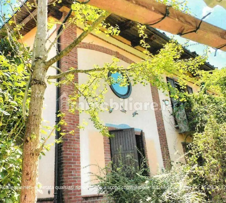 Casa indipendente in asta a Casalborgone