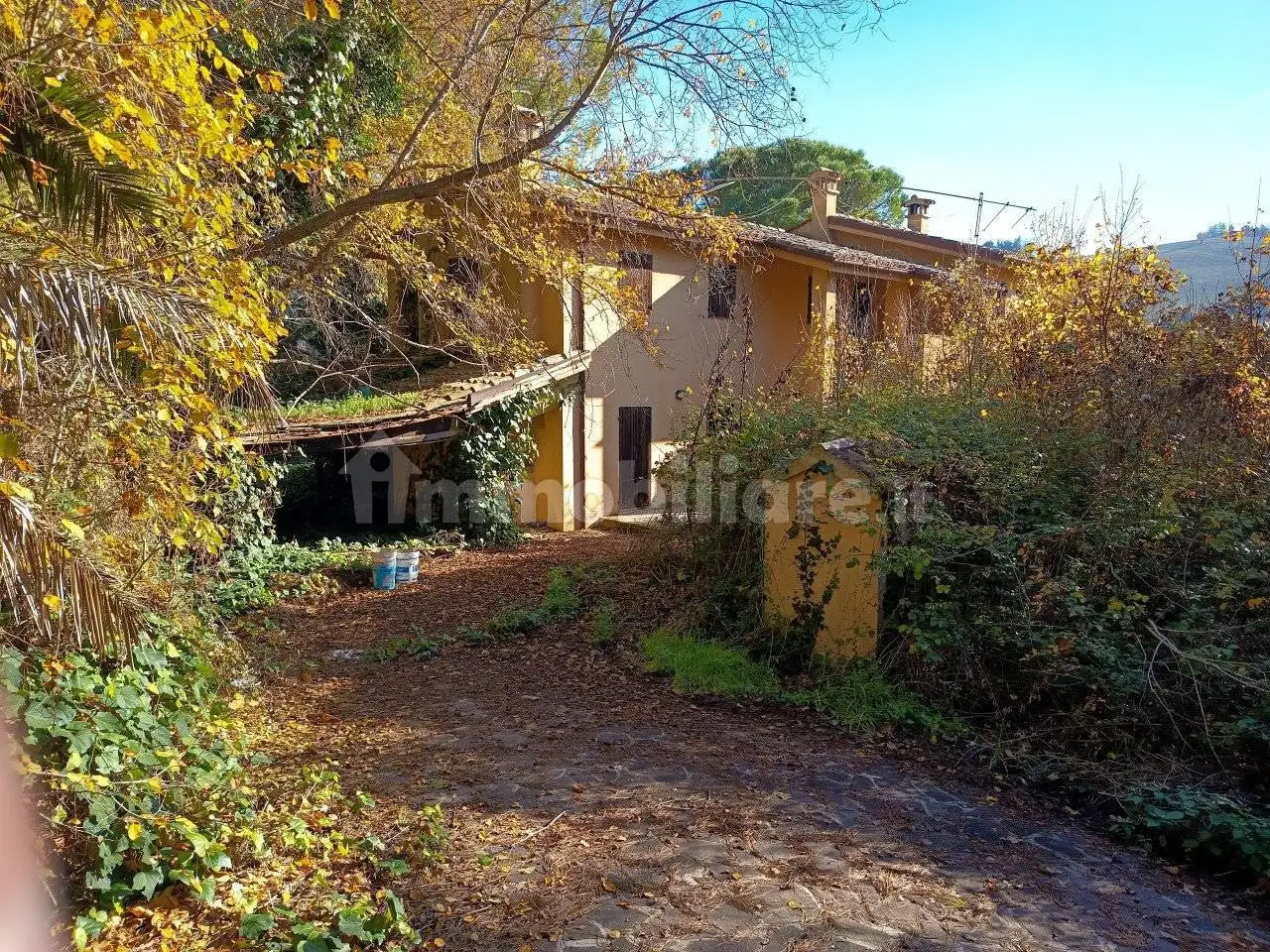 Villa in vendita a Agugliano
