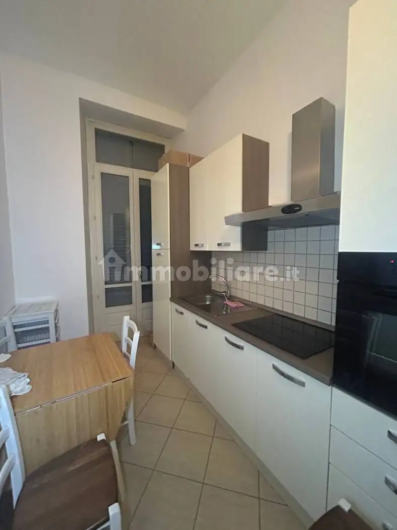 Bilocale piazza Giacomo Matteotti 6a, Piazza Genova, Alessandria - foto 5