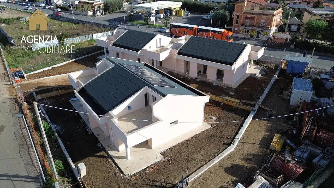 Villa in vendita a Aprilia