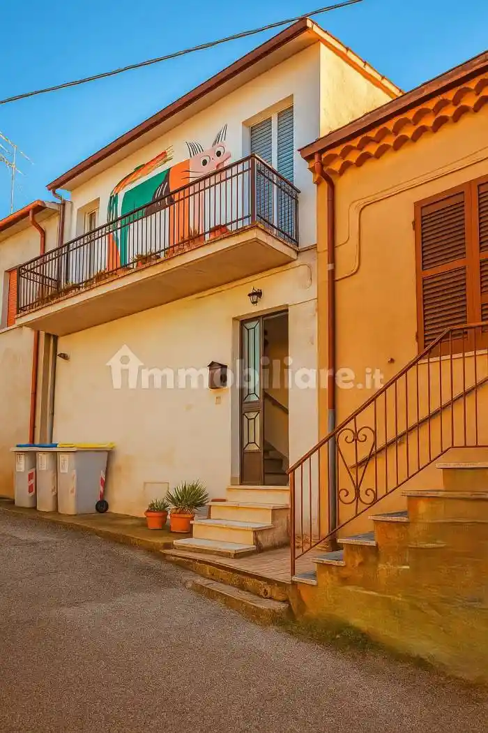 Bilocale via Montesanto 15, Ponte Nuovo, Torgiano - foto 2