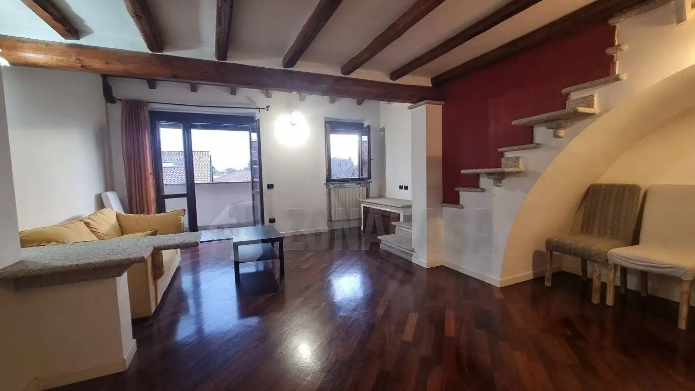 Trilocale via dell'Ongaro, Cardano al Campo - foto 3