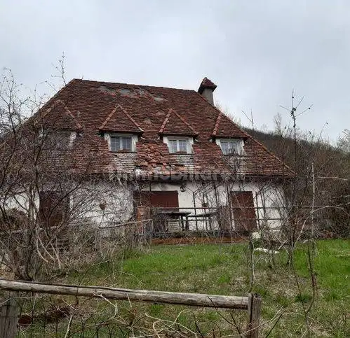 Villa in vendita a Savignone