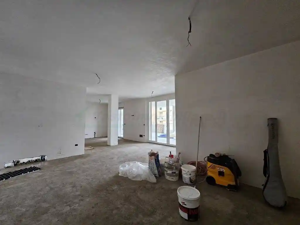 Appartamento nuovo, primo piano, Corso Mazzini, Via Ciccarone, Casarza, Vasto - foto 5