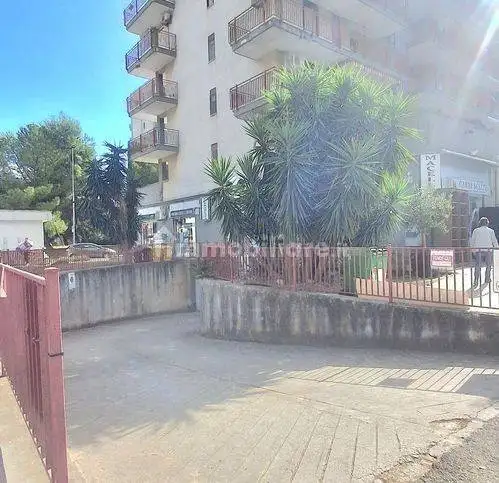 Appartamento in vendita a Taranto