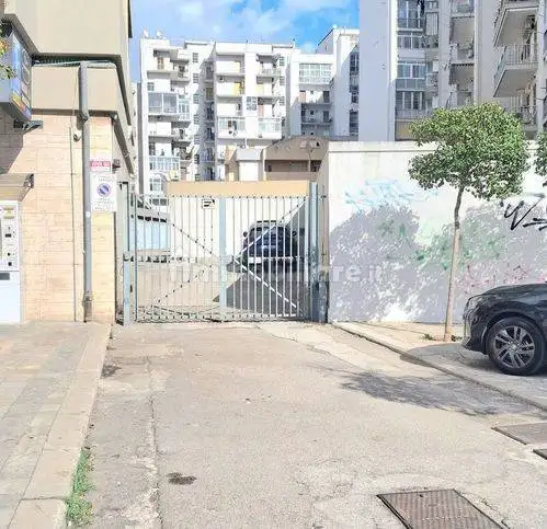 Appartamento in vendita a Taranto