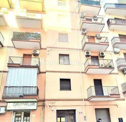 Appartamento in affitto a Taranto