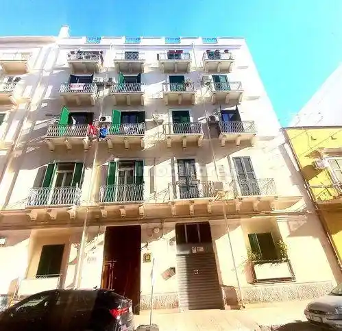 Appartamento in vendita a Taranto