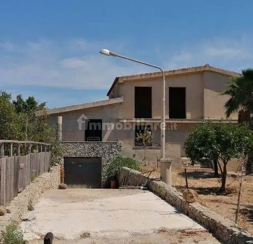 Palazzo - Edificio in vendita a Pachino