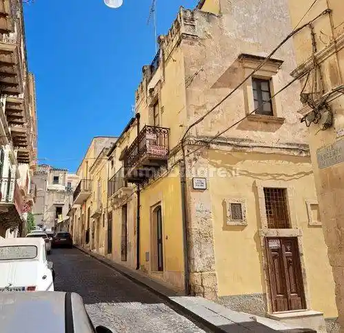 Villa in vendita a Noto