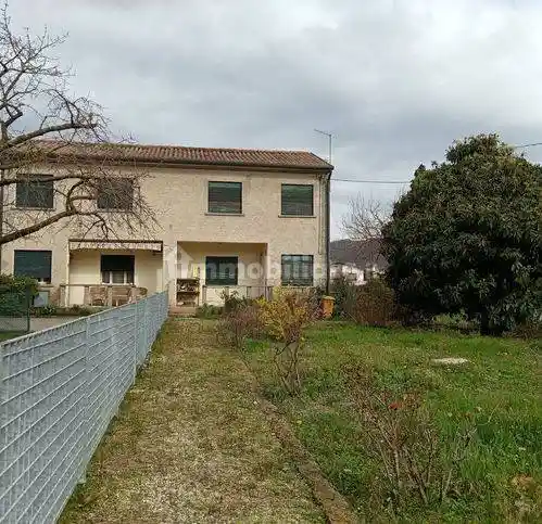 Villa a schiera via Dalmazia, Venegazzù, Volpago del Montello - foto 2