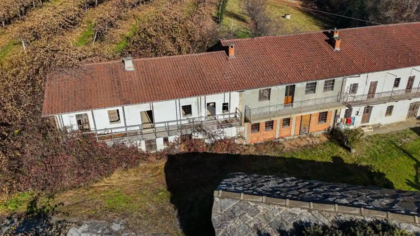 Terratetto plurifamiliare via Comba Marasso 14, Envie - foto 3