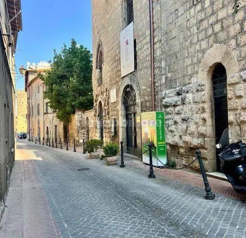 Trilocale via Delle Torri, Centro Storico, Tarquinia - foto 3