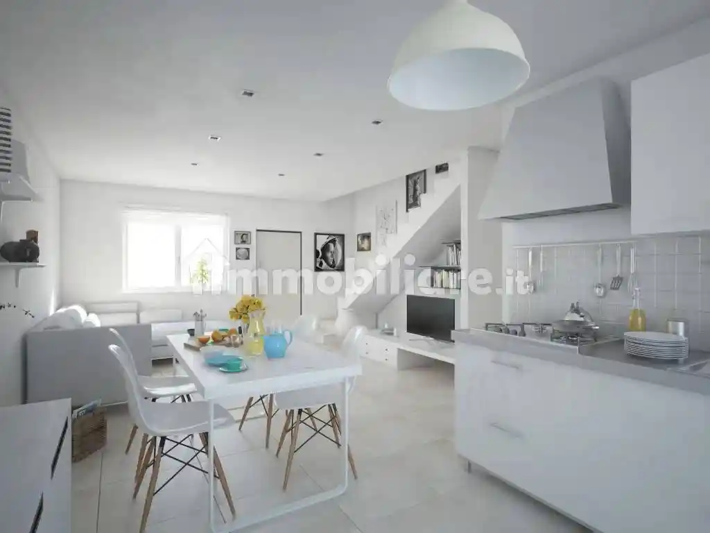 Trilocale via Pianello del Lario 12, Valle Muricana, Roma - foto 2