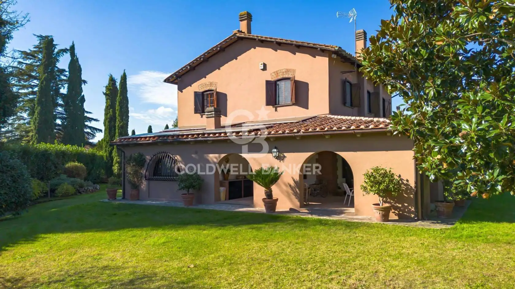 Villa in vendita a Nepi