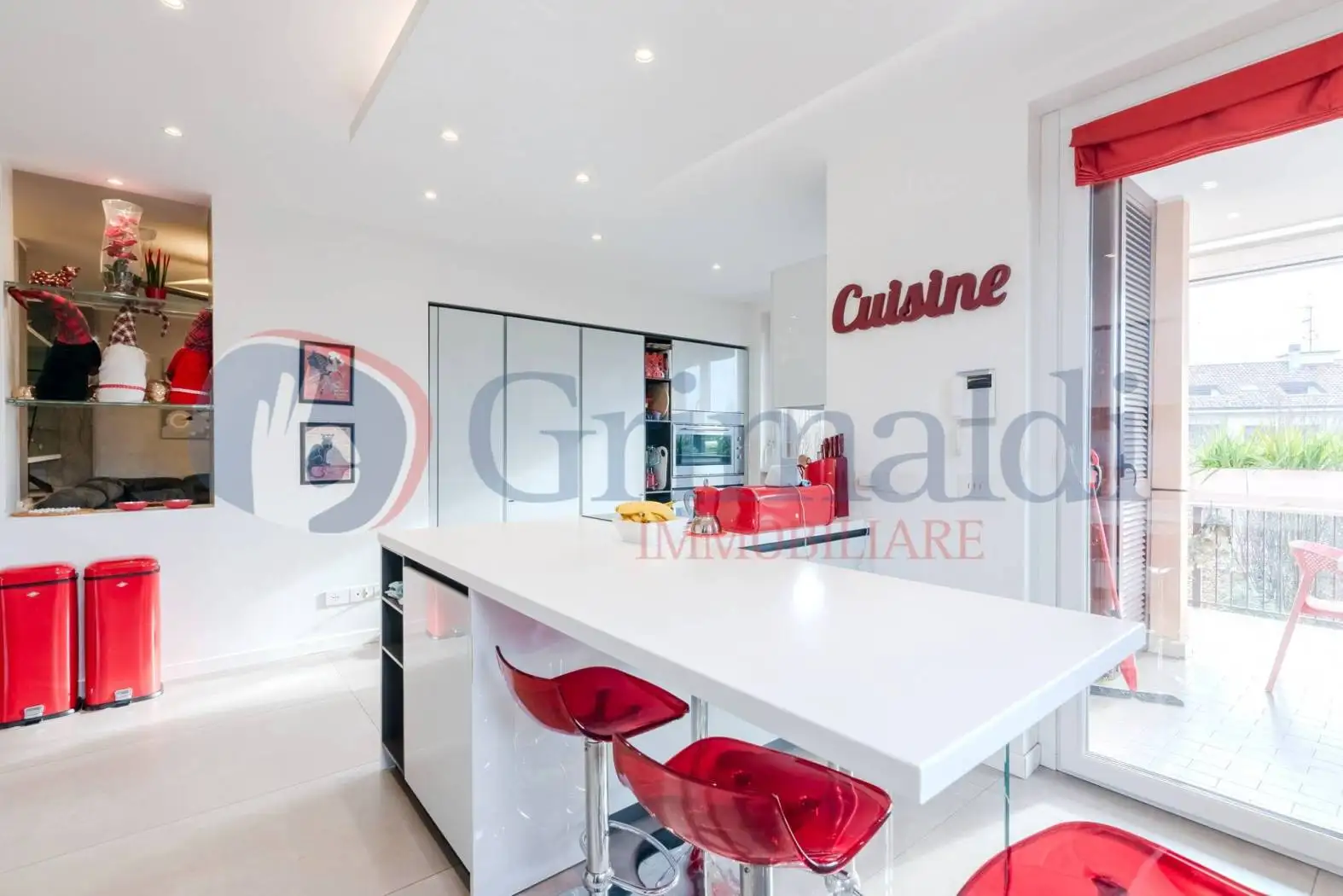 Appartamento via Monte Grappa 17, Centro, Arese - foto 5