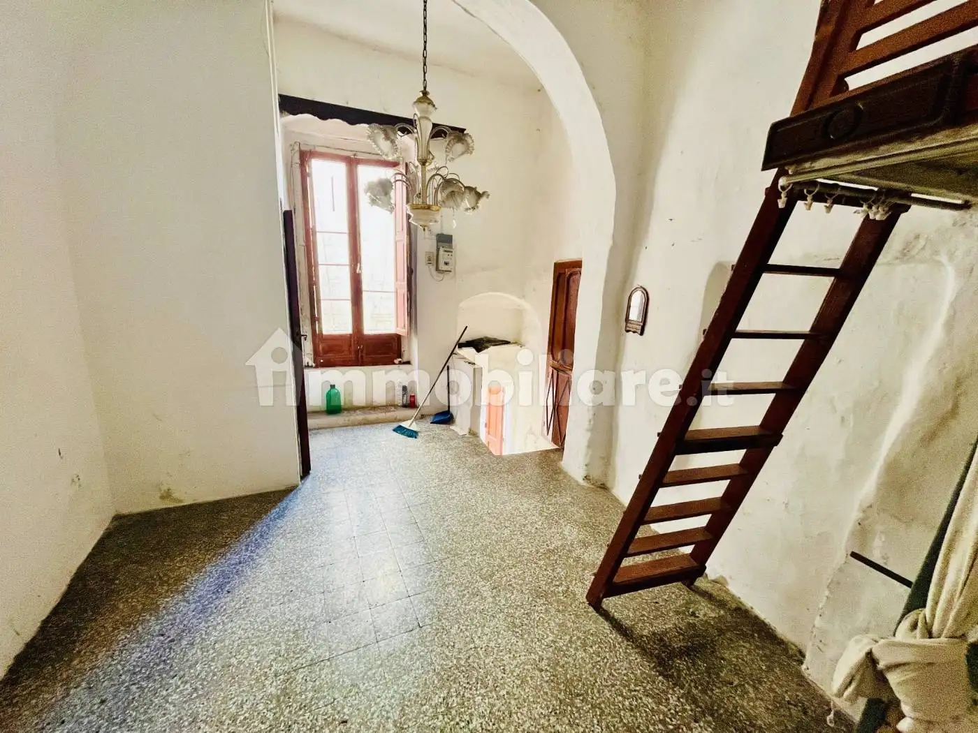 Terratetto unifamiliare 50 m², da ristrutturare, Capurso - foto 2