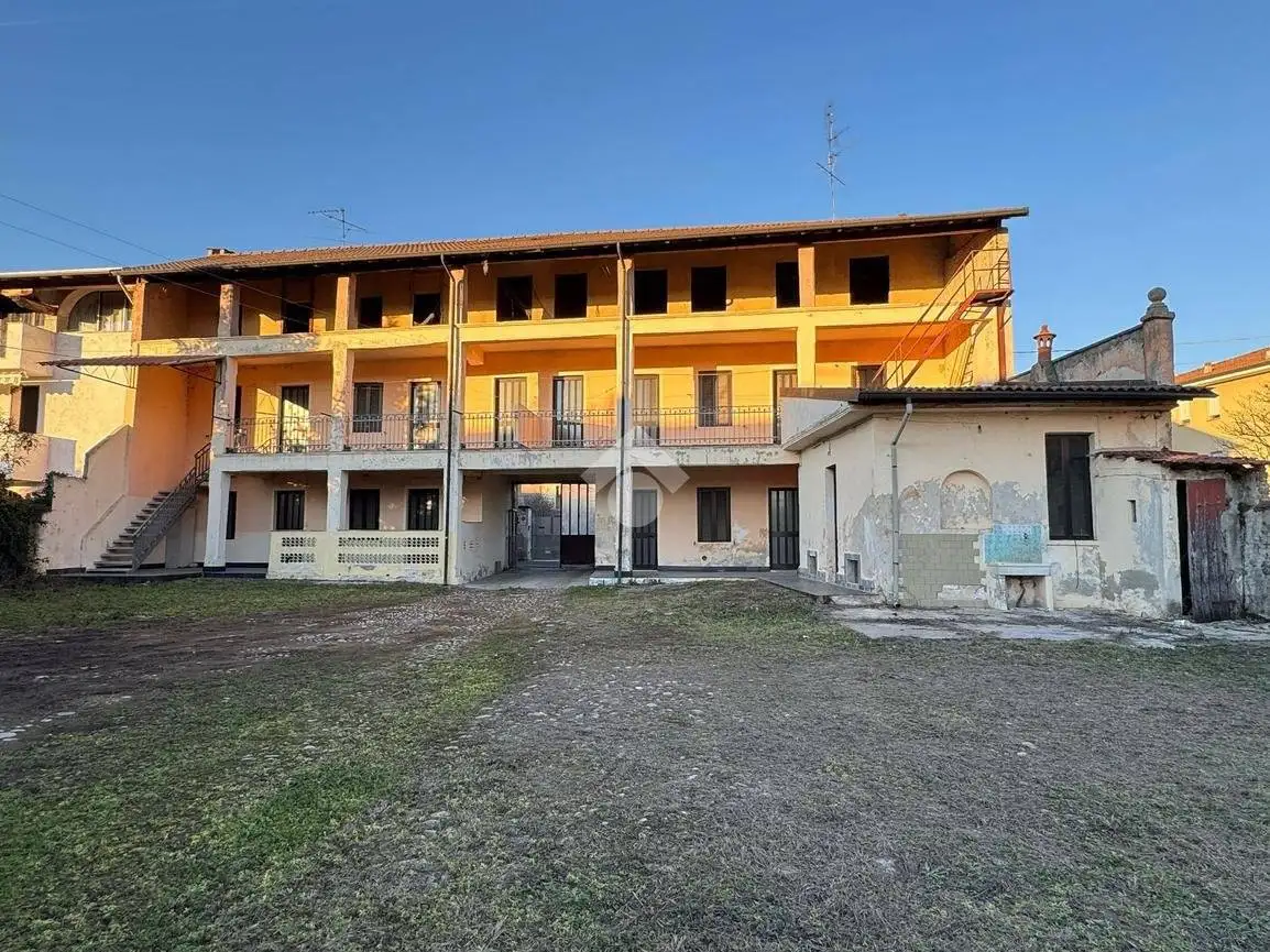 Villa bifamiliare Pietro Mascagni 8, Centro, Bellinzago Novarese - foto 2