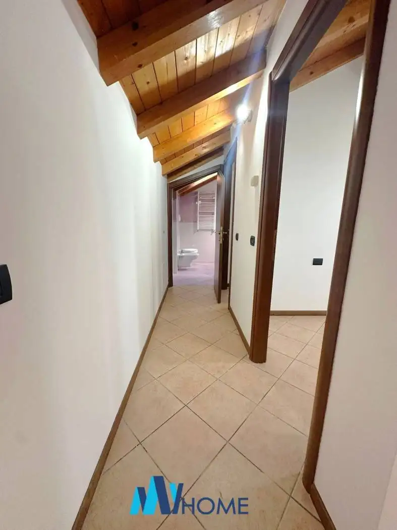 Trilocale corso Giuseppe Garibaldi 32, Altopiano, Baruccana, Seveso - foto 3