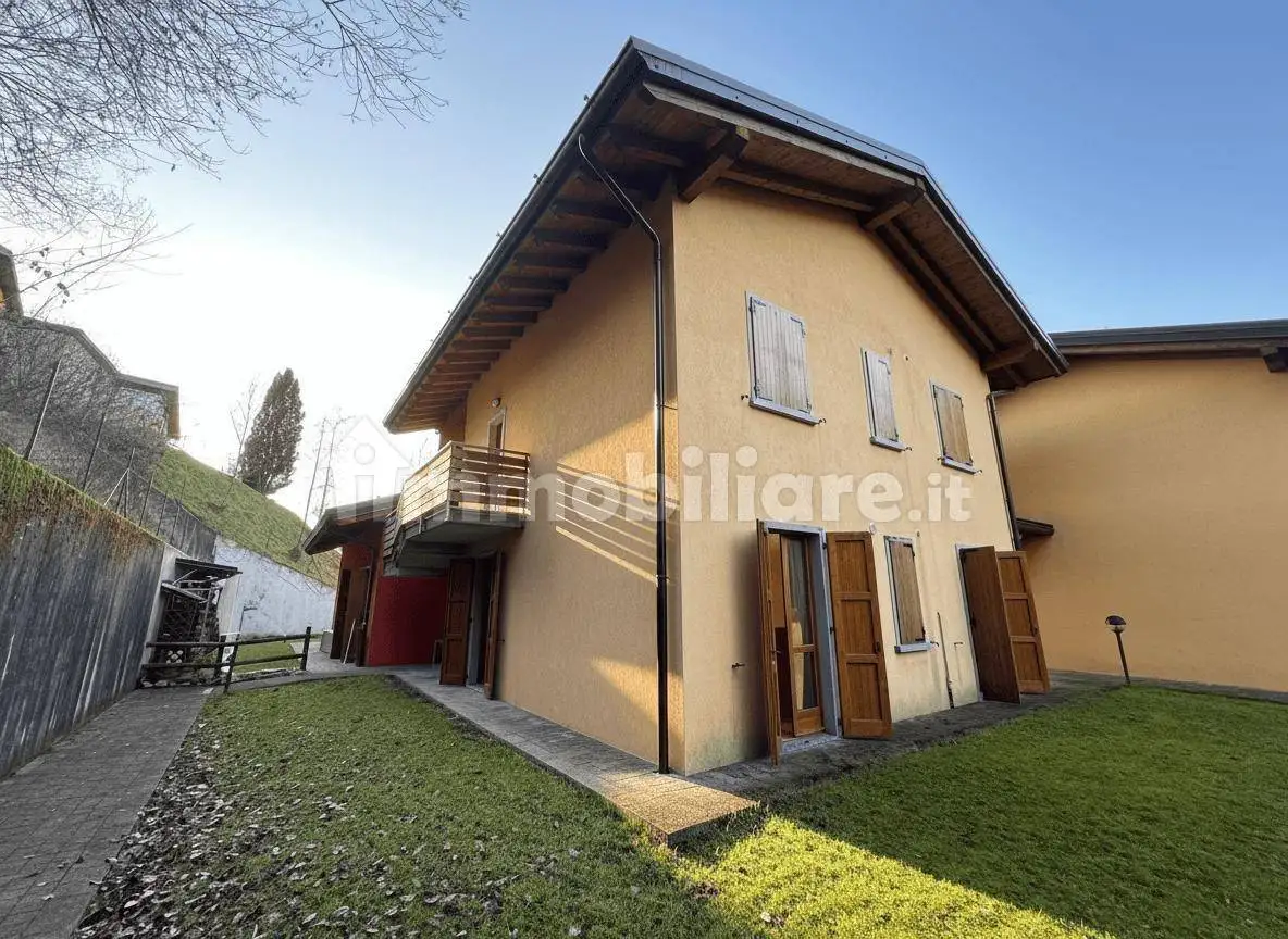 Appartamento in vendita a Onore