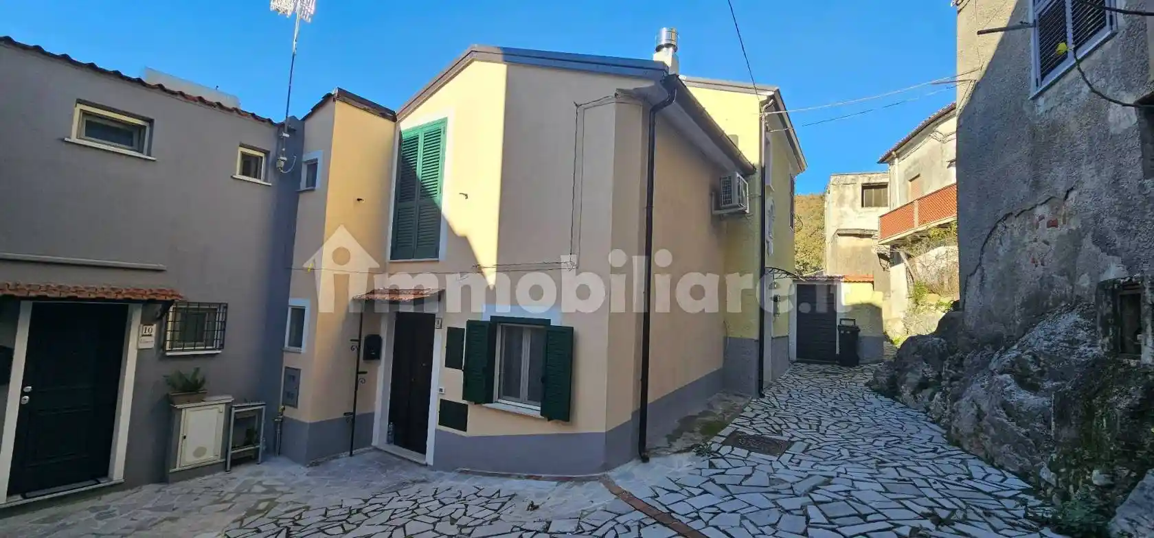 Casa indipendente in vendita a Torraca