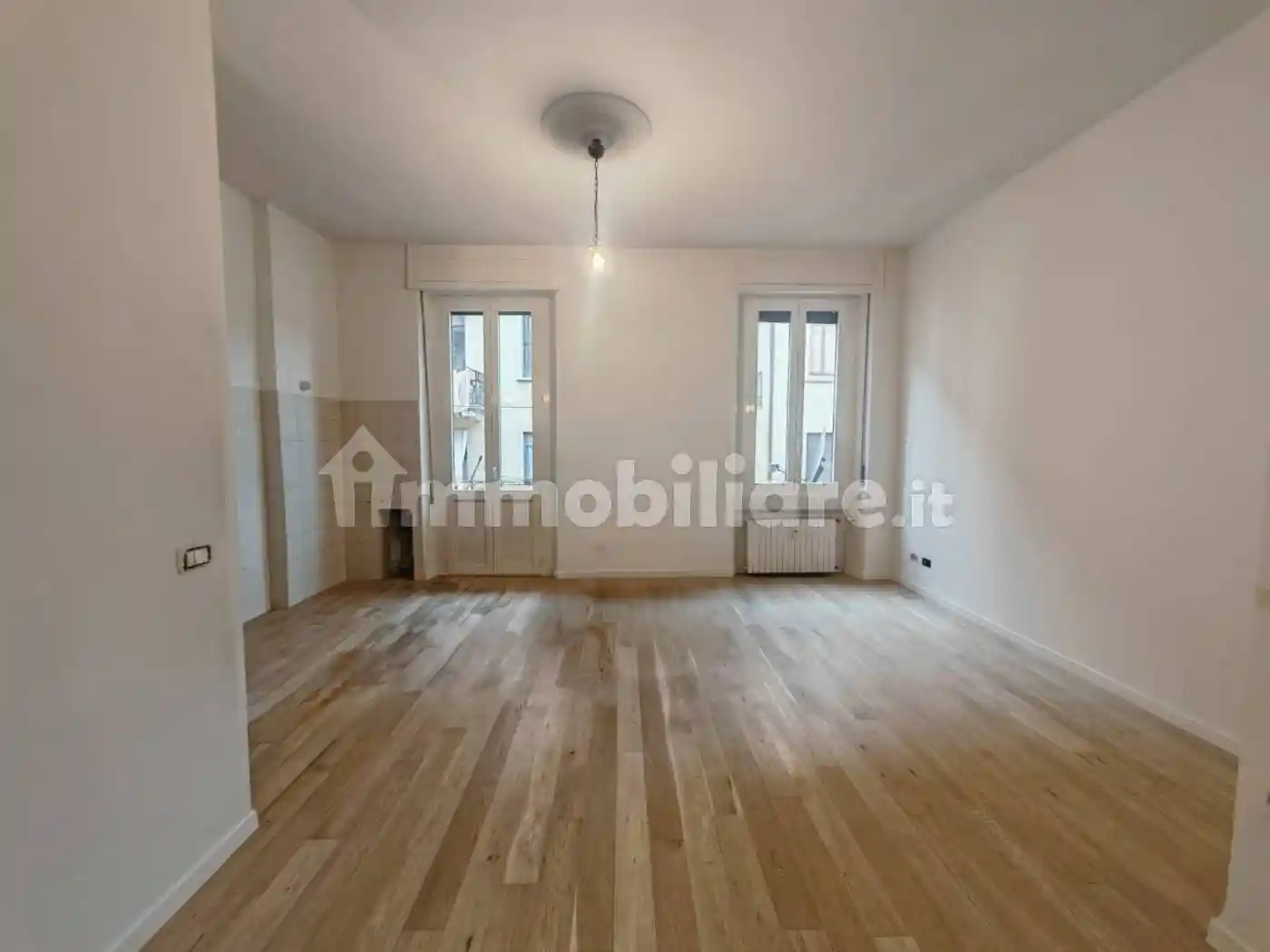 Trilocale via Luigi Federico Menabrea 29, Farini, Milano - foto 2