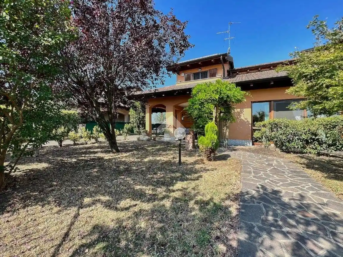 Villa bifamiliare via Caduti di Nassiriya 4, Spino d'Adda - foto 2