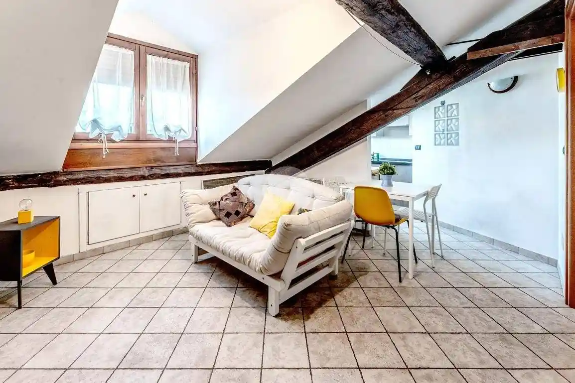 Bilocale via Carlo Farini 40, Isola, Milano - foto 3