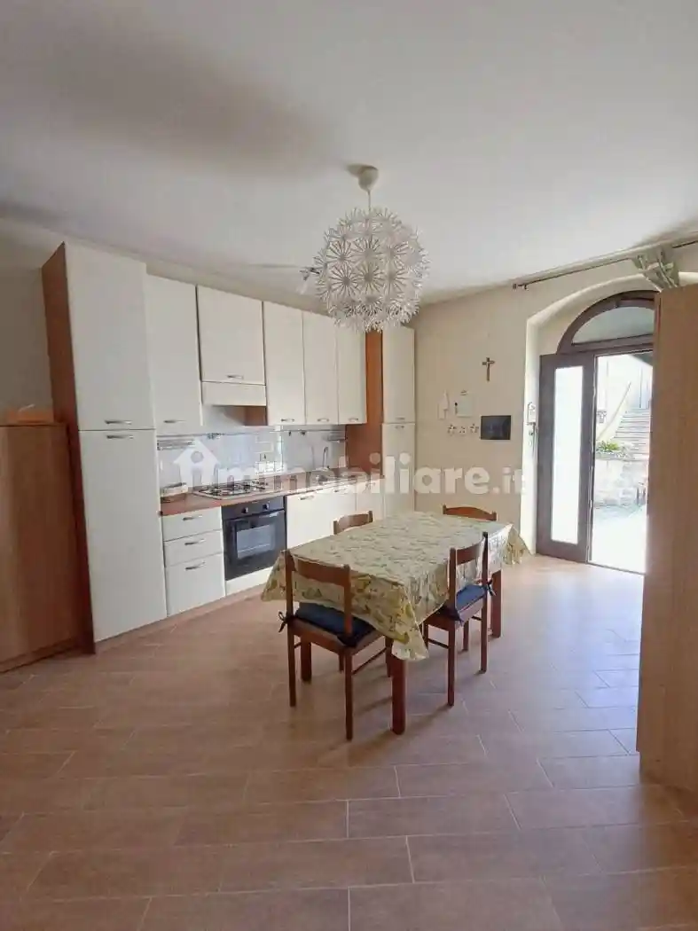 Appartamento in vendita a Farnese