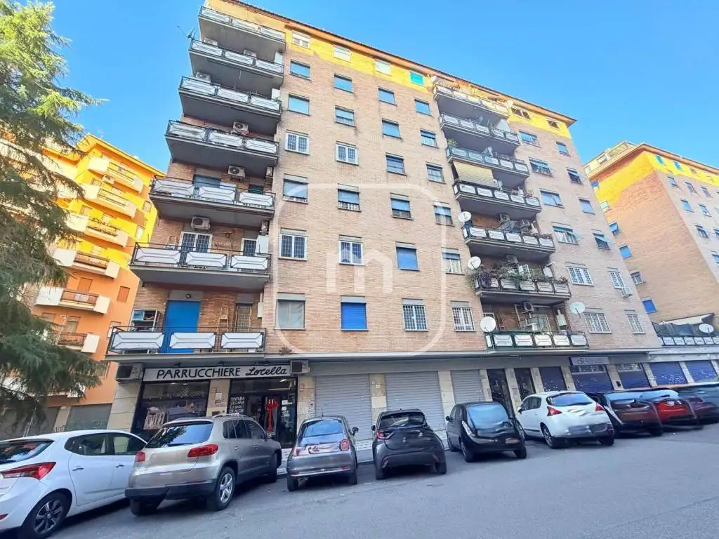 Appartamento in vendita a Roma