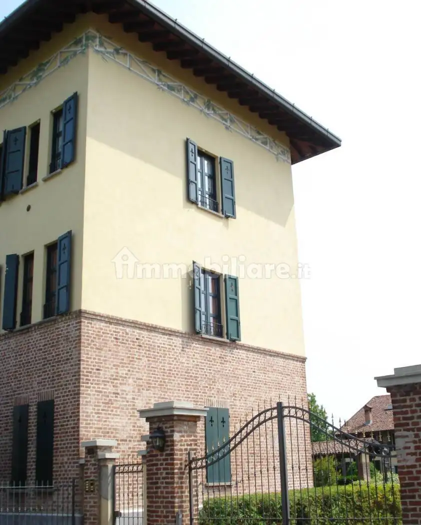 Appartamento in affitto a Seregno