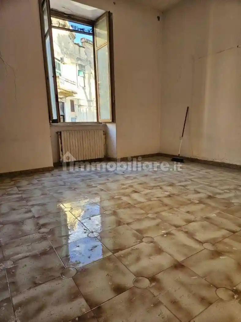 Trilocale via Ferrante Imparato 155, San Giovanni a Teduccio, Napoli - foto 4