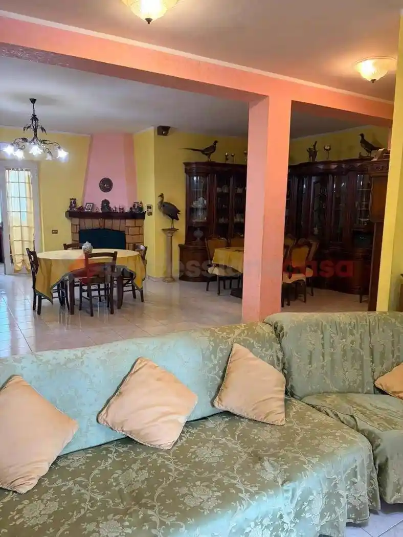 Trilocale via dei Narcisi, 29, Collefiorito, Guidonia Montecelio - foto 5