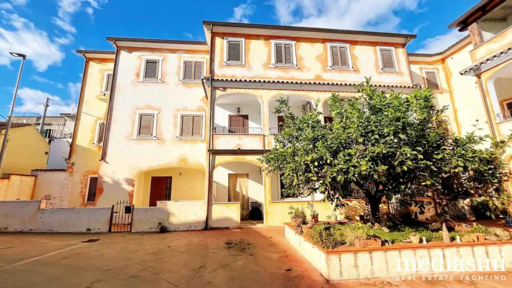 Trilocale via Vittorio Emanuele 12, Centro, Torpè - foto 3