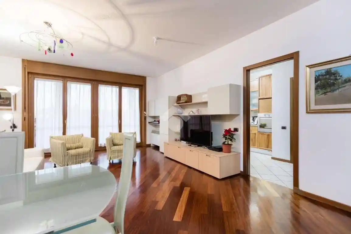 Trilocale piazza dei Daini 4, Bicocca, Milano - foto 2