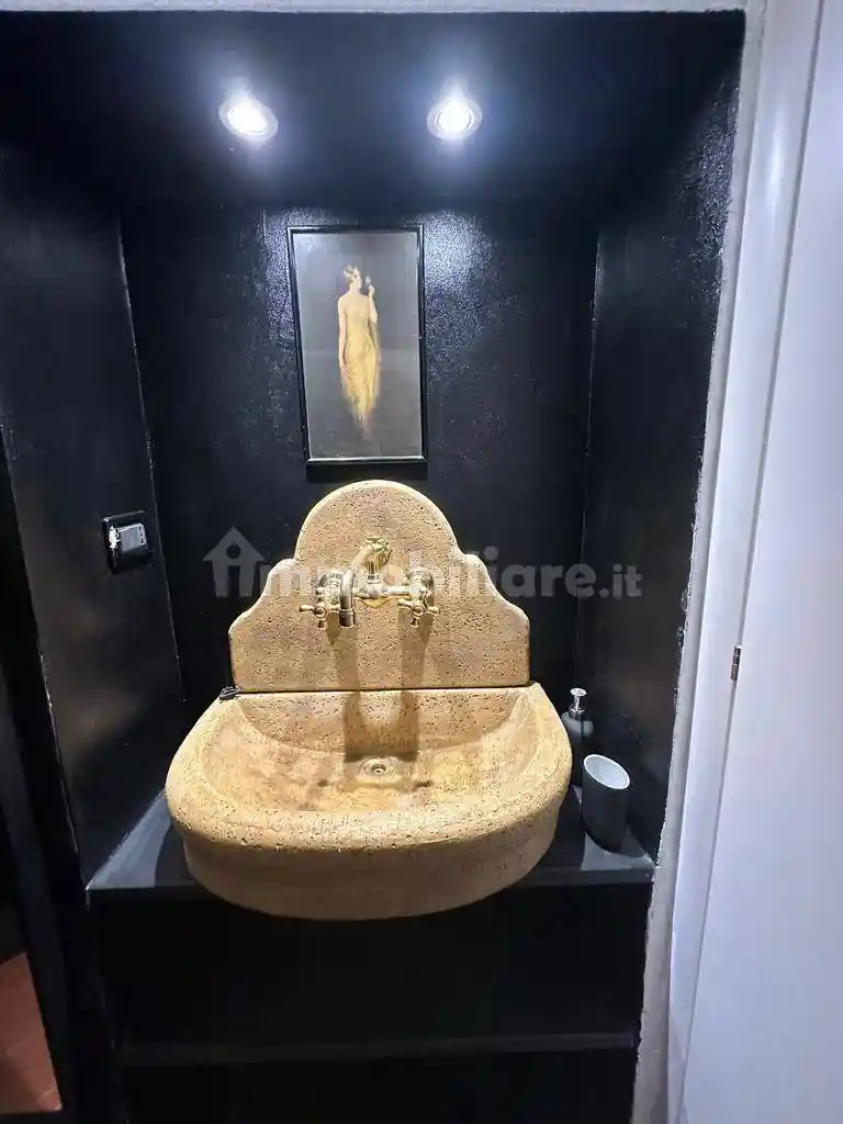 Bilocale piazza de Marini, Caricamento, Genova - foto 2