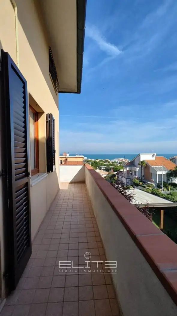 Quadrilocale via Amalfi 52, Marcelli, Numana - foto 5