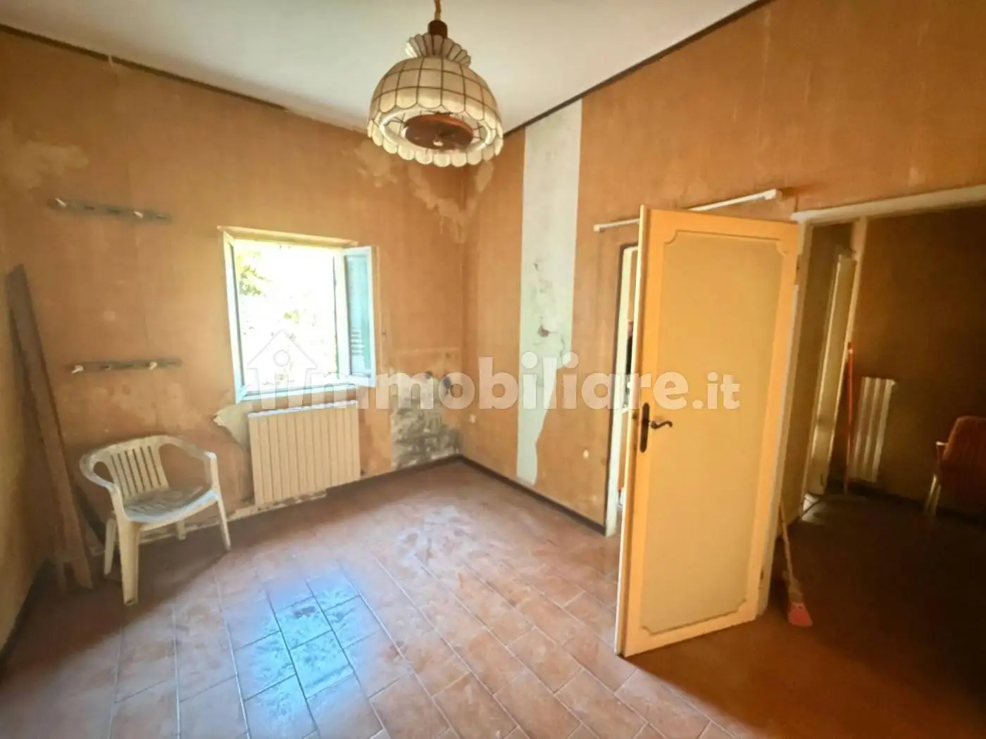 Terratetto plurifamiliare 190 m², da ristrutturare, Giardini - Fausto Coppi, Jesi - foto 2