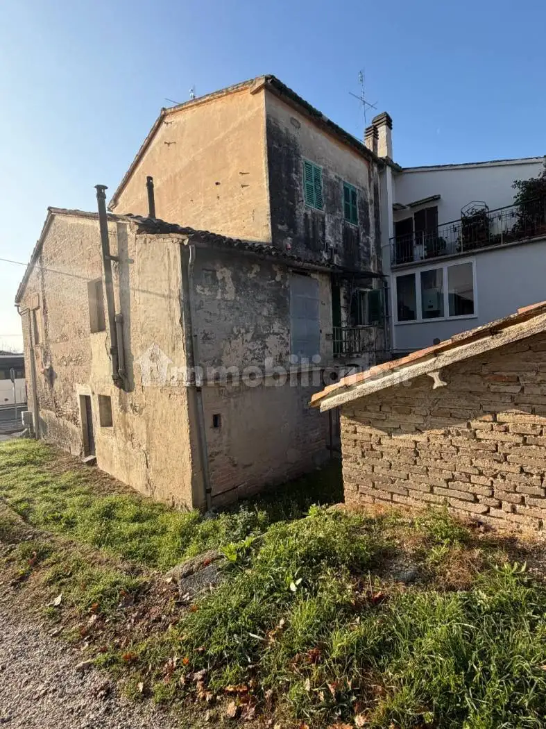 Terratetto plurifamiliare 190 m², da ristrutturare, Giardini - Fausto Coppi, Jesi - foto 4