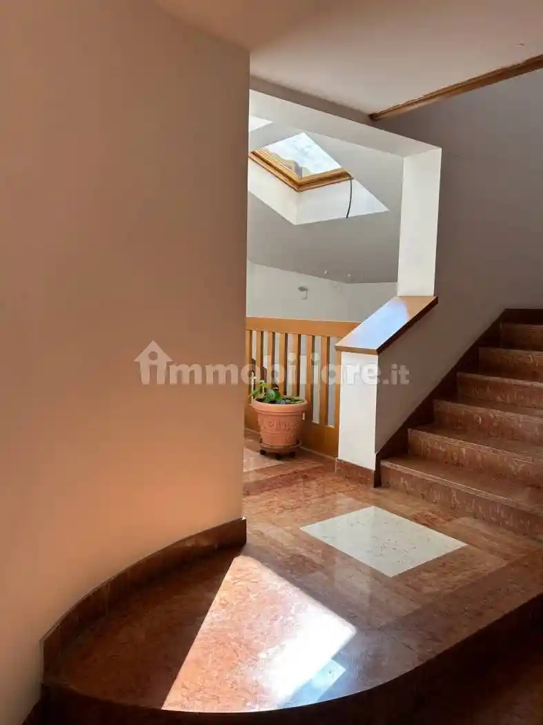 Quadrilocale buono stato, quarto piano, Centro Storico, Bologna - foto 3