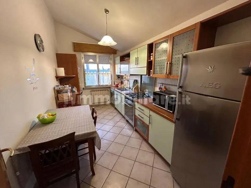 Appartamento in vendita a Trecastelli