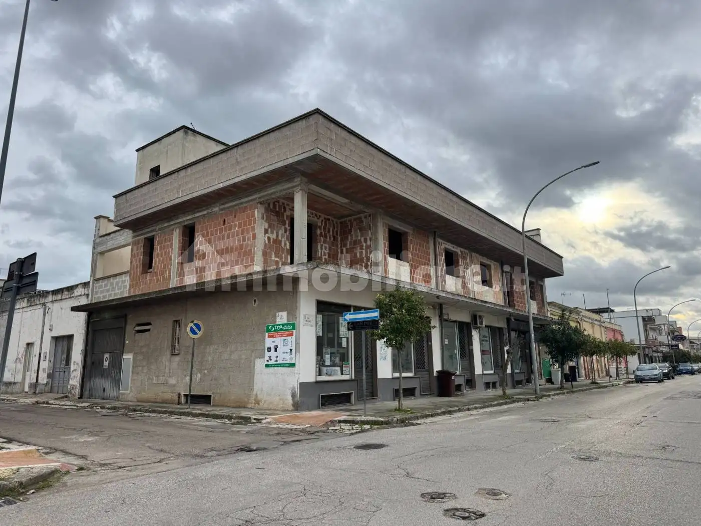 Palazzo - Edificio in vendita a San Donaci