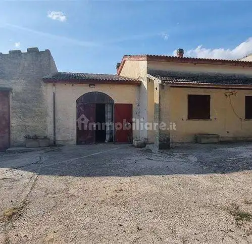 Villa in vendita a Gravina in Puglia