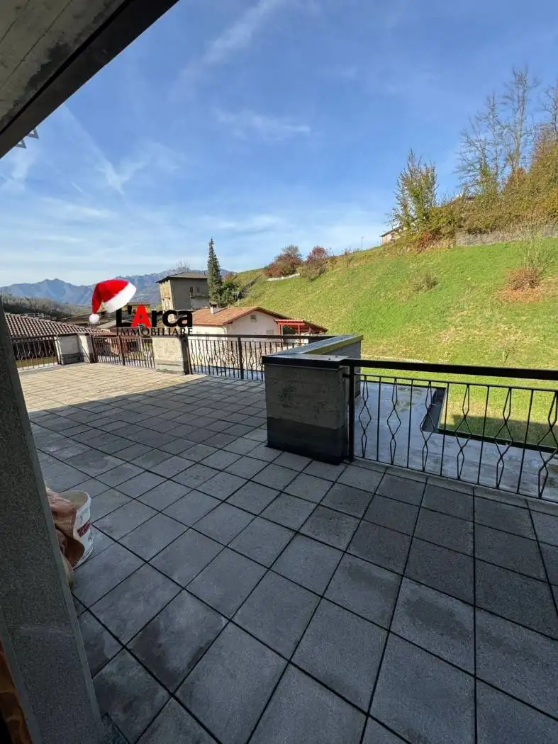 Attico - Mansarda in affitto a Leffe