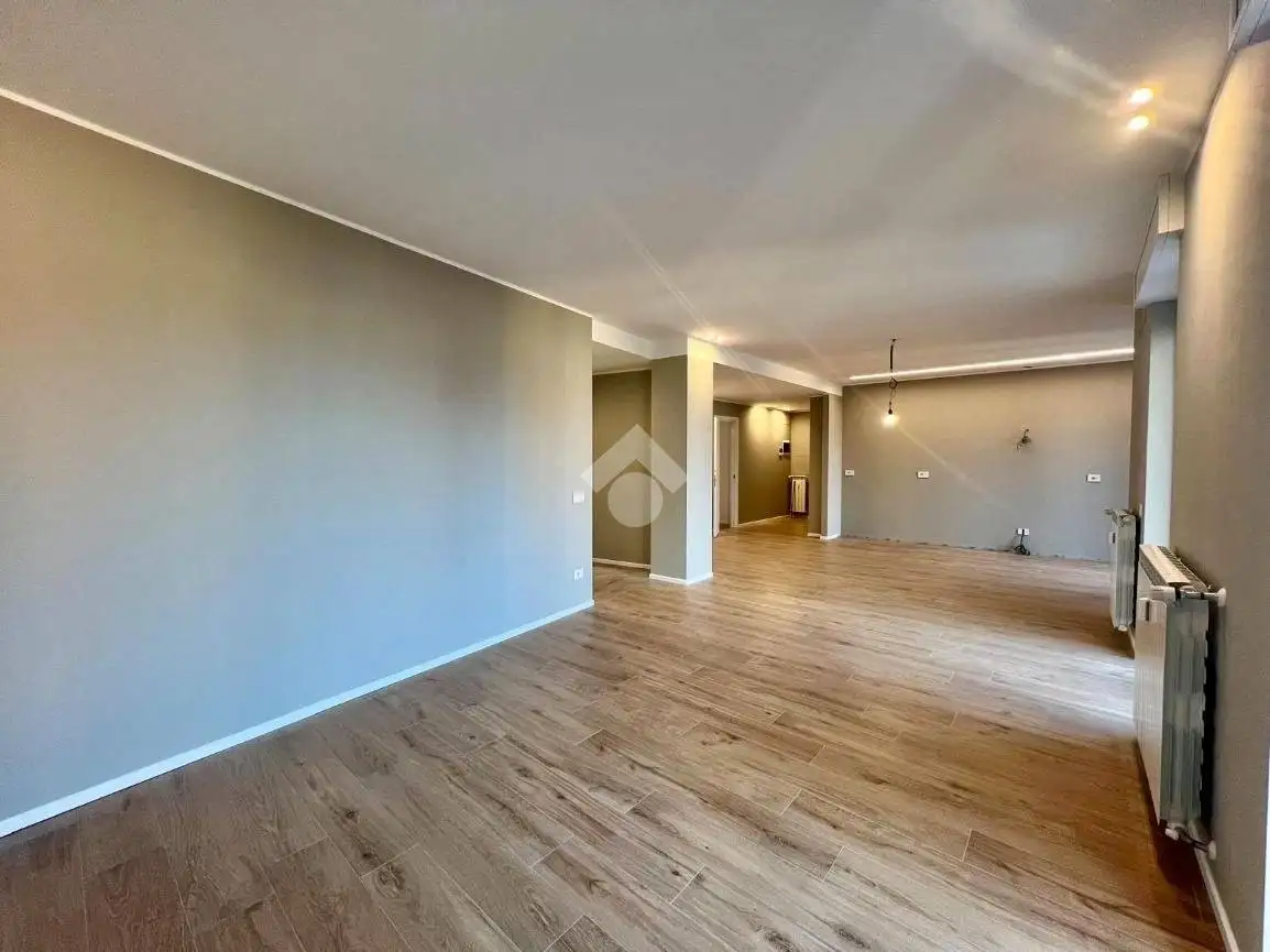 Appartamento in vendita a Varese