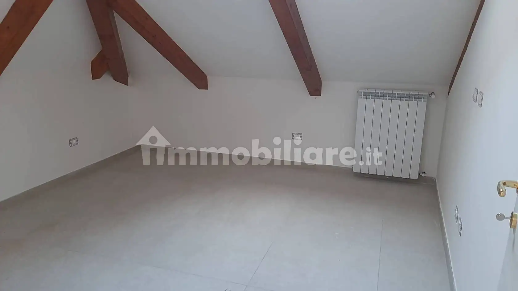 Mansarda via Guglielmo Marconi, Centro Storico, Giugliano in Campania - foto 4