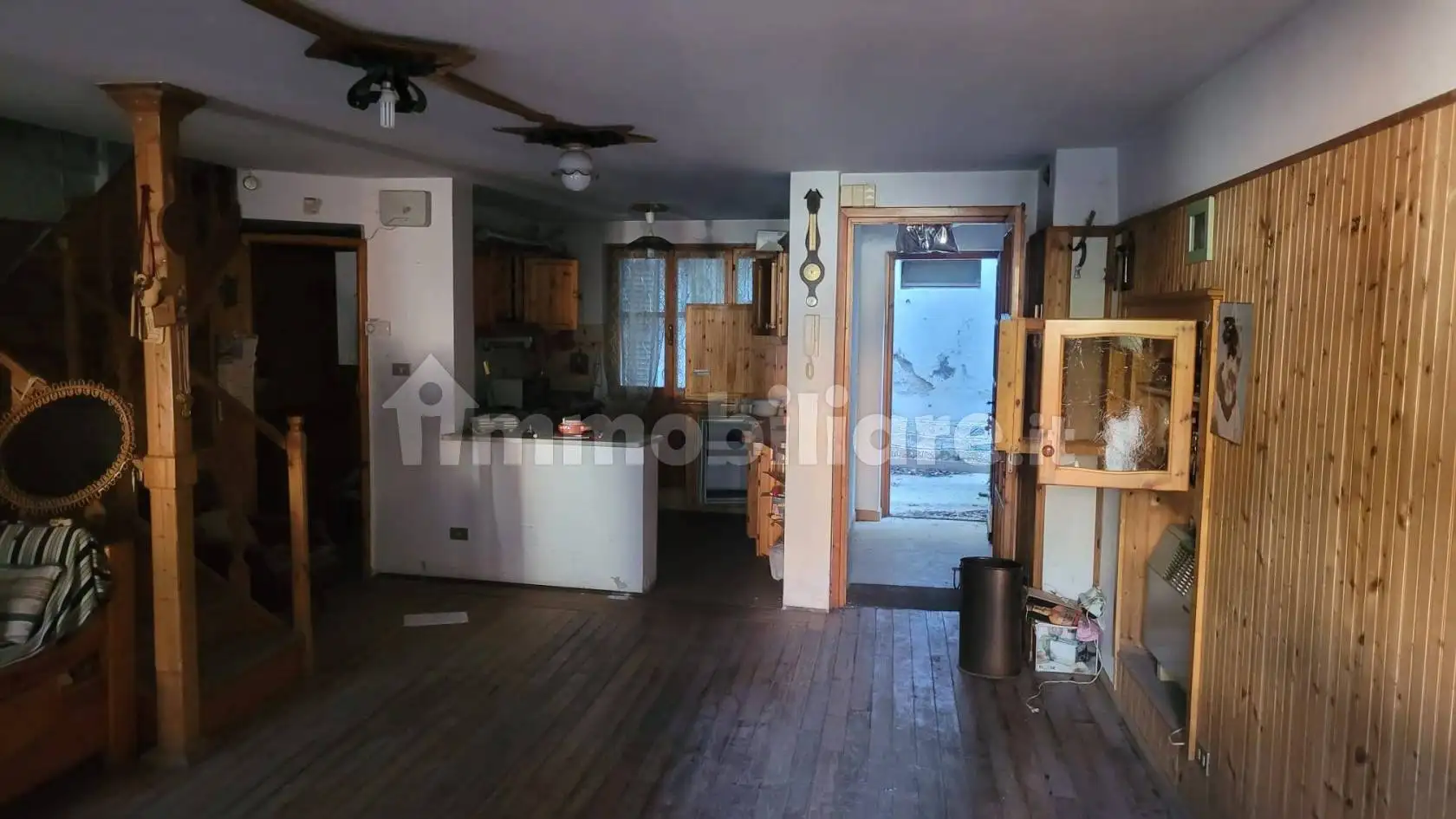 Appartamento via Artifizi 8, Centro, Verrès - foto 3